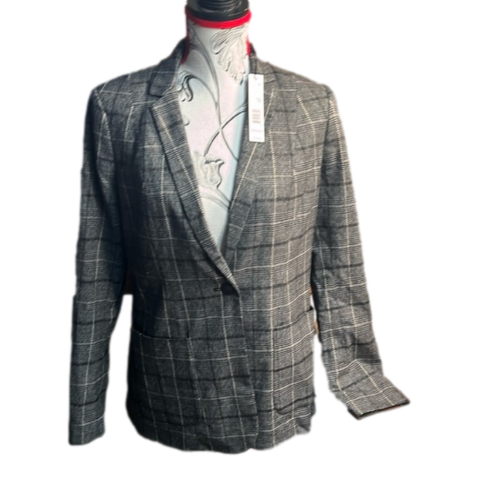 NTW  women’s size 6 Ttahari blazer gray